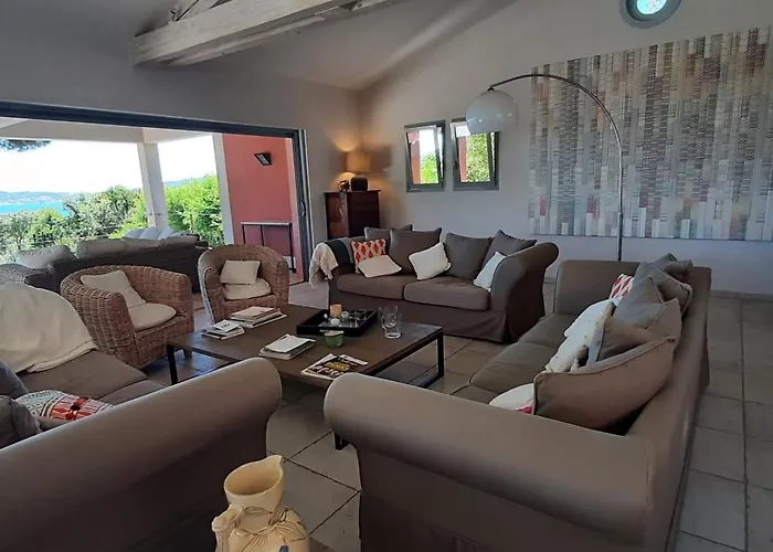 Tres Belle Vue Magnifique Sur Saint Tropez *