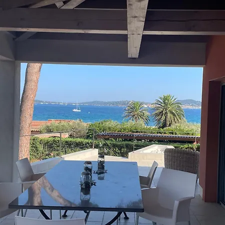 Tres Belle Vue Magnifique Sur Saint Tropez * גרימו