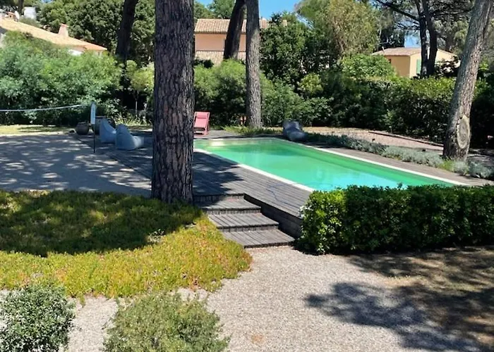 Tres Belle Vue Magnifique Sur Saint Tropez Villa